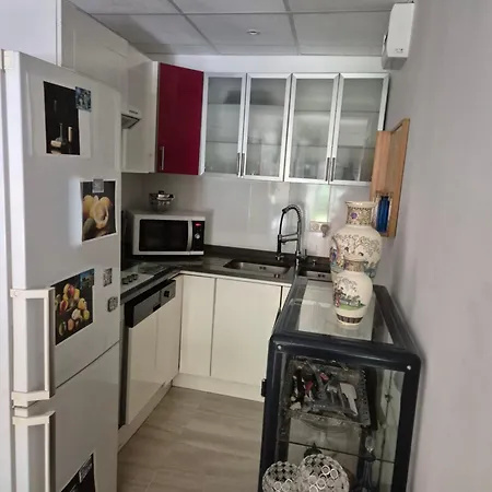 Channel Apartment *