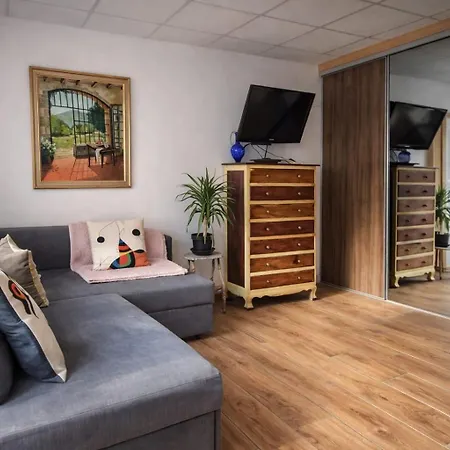 Channel-appartement Cosy Avec Piscine, Jardin & Nature Aux Portes De Paris Apartment *