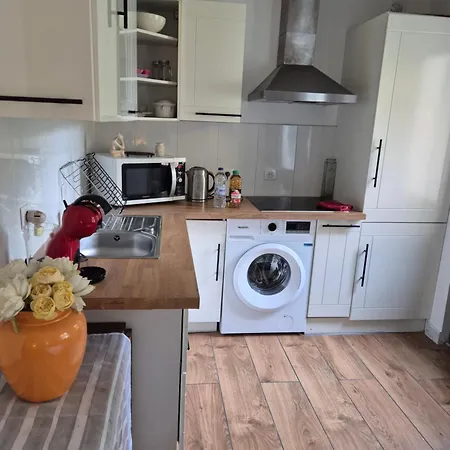 Channel-appartement Cosy Avec Piscine, Jardin & Nature Aux Portes De Paris Apartment *